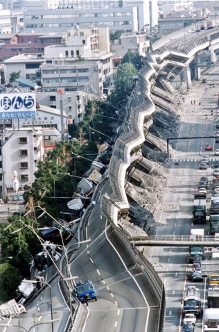 阪神大震災から25年0